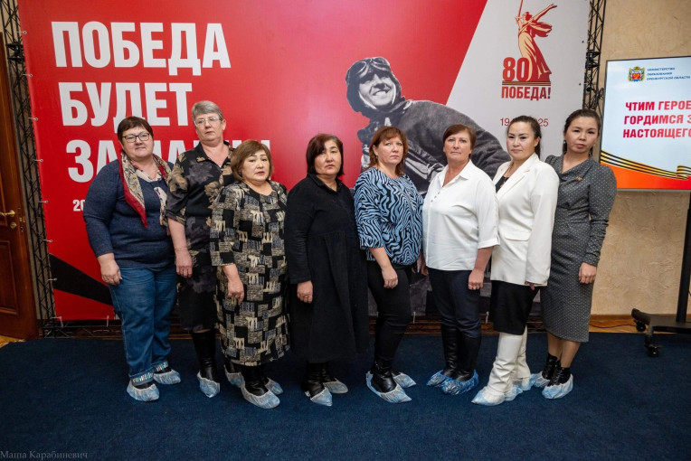 18 февраля в Оренбургском областном Дворце творчества детей и молодёжи имени В.П. Поляничко прошло торжественное открытие Года Защитника Отечества в сфере образования Оренбургской области. 18 февраля в Оренбургском областном Дворце творчества детей и молодёжи имени В.П. Поляничко прошло торжественное открытие Года Защитника Отечества в сфере образования Оренбургской области.